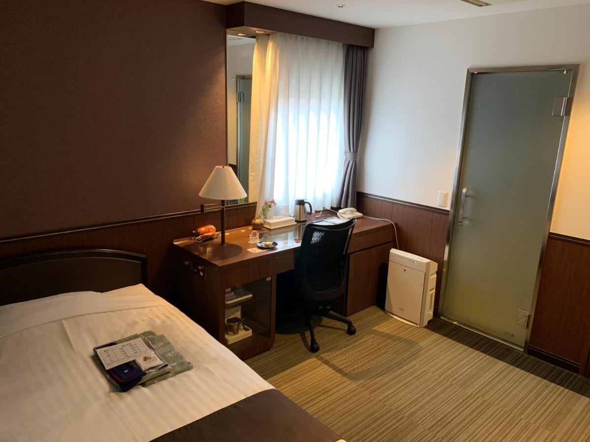 Yamatoya Honten Macujama Exteriér fotografie