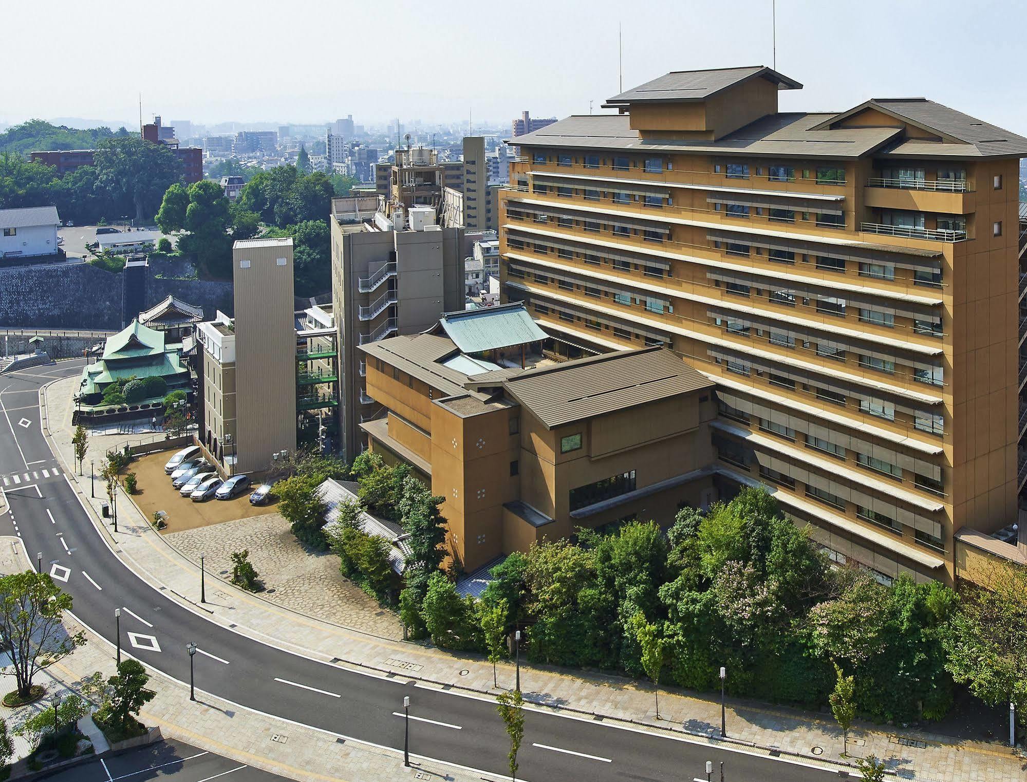 Yamatoya Honten Macujama Exteriér fotografie
